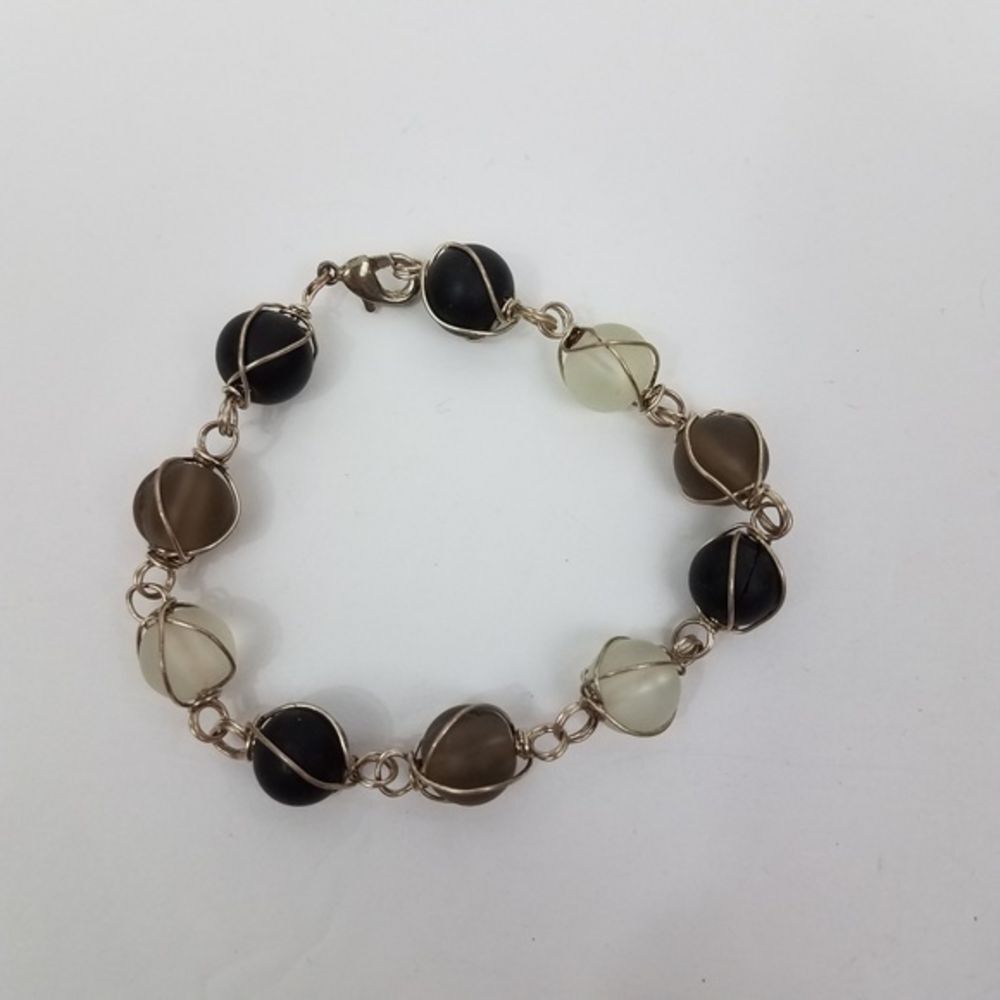 Wire Wrapped Beaded Bracelet Gray Black Clear Silver Tone Round Chain